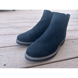 ESPRIT 7.5 Black Faux Suede ankle Booties "Sam"